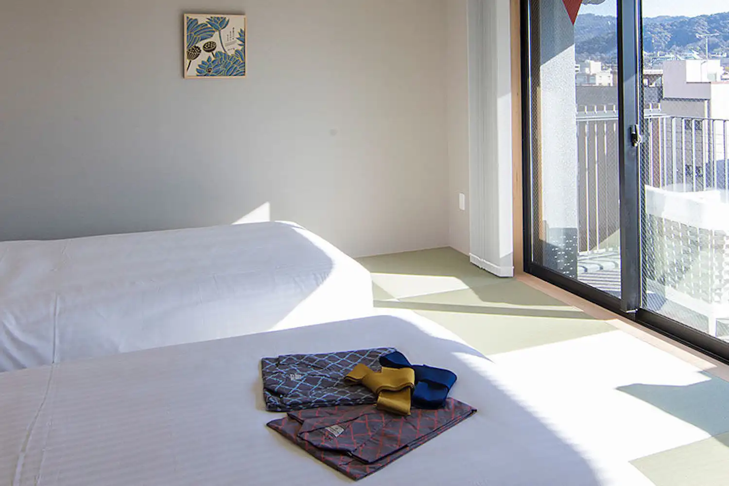 Suite Pemandangan Gunung