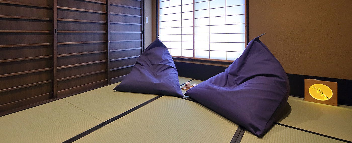 โซฟาเก้าอี้นั่ง "Tetra"