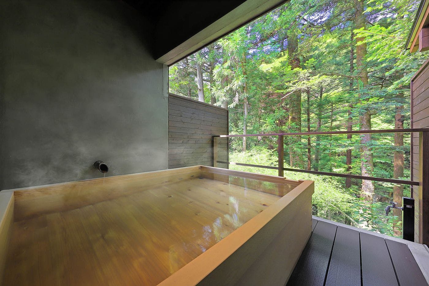 【ห้องพักพร้อมออนเซ็นกลางแจ้ง】ซาฟารีแบล็ค