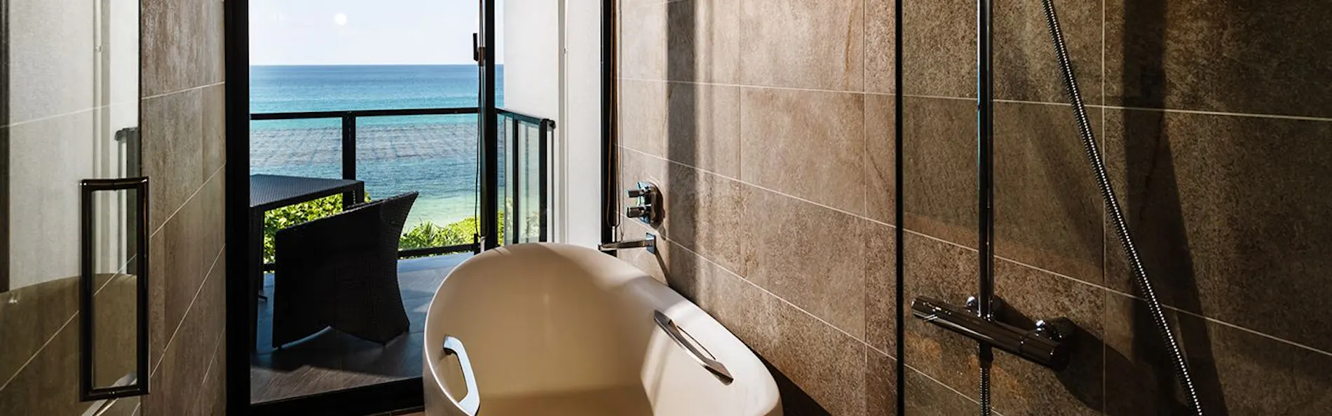 Condominium NOOSA (コンドミニアム ヌーサ)