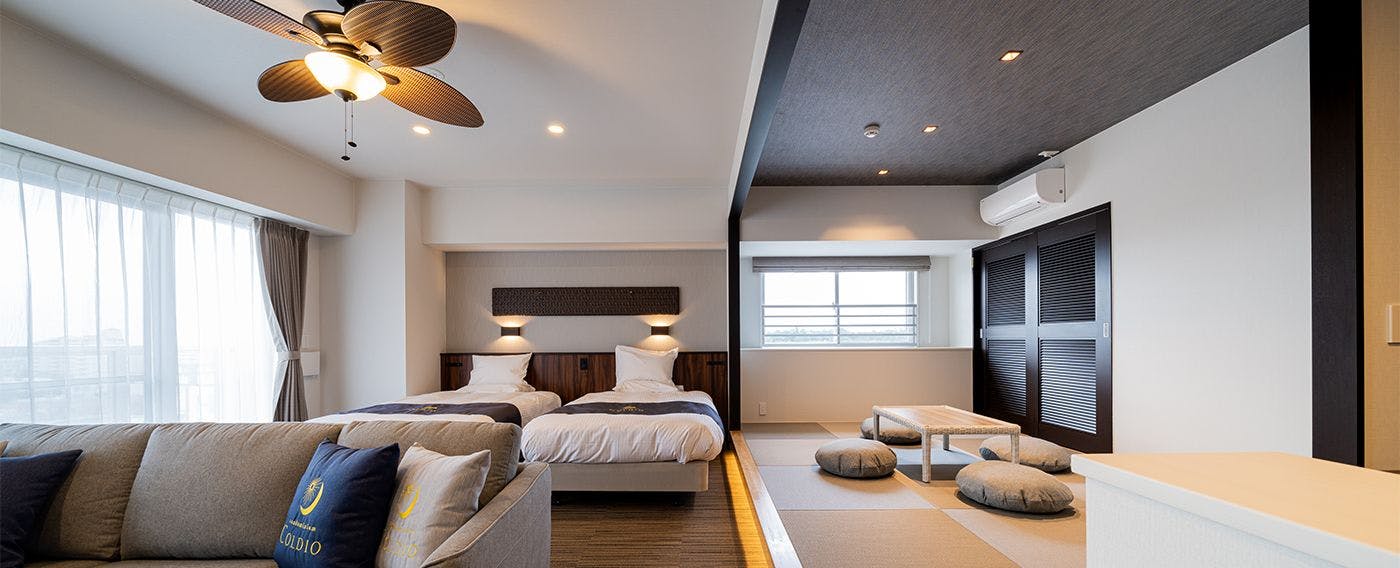 Aqua Palace Chatan by Coldio Premium