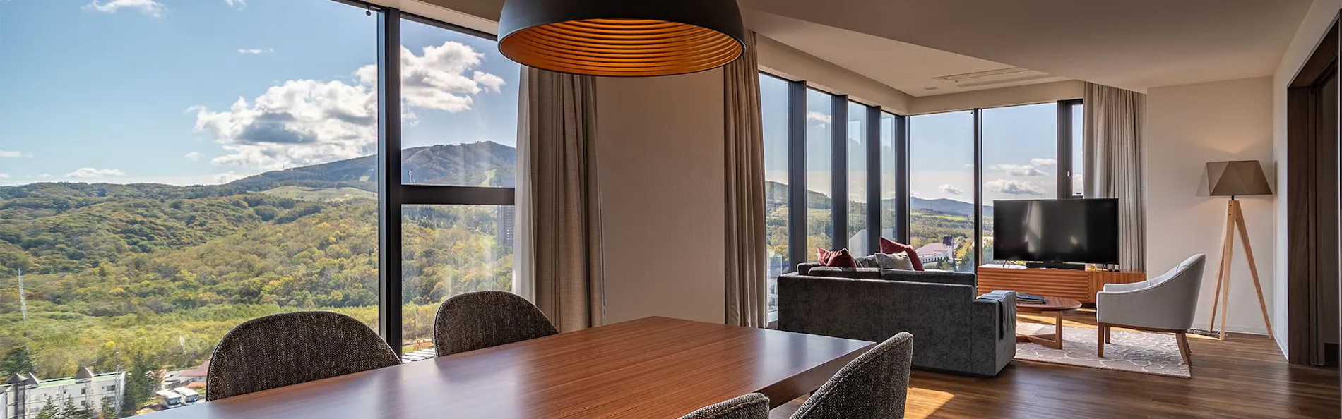 ザ・ヴェール・ルスツ | THE VALE RUSUTSU