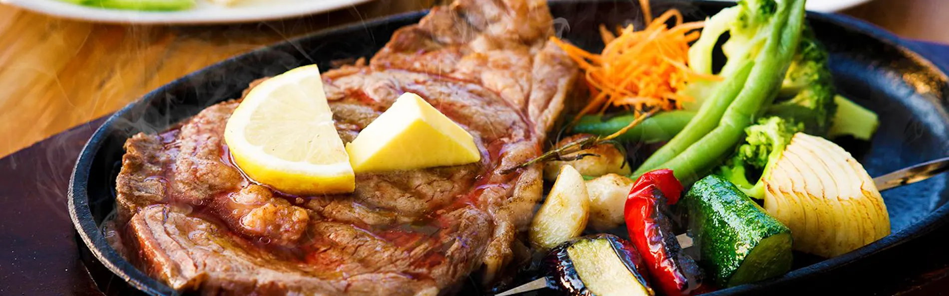 BLUE STEAK WONDER NAGAHAMA 沖縄読谷