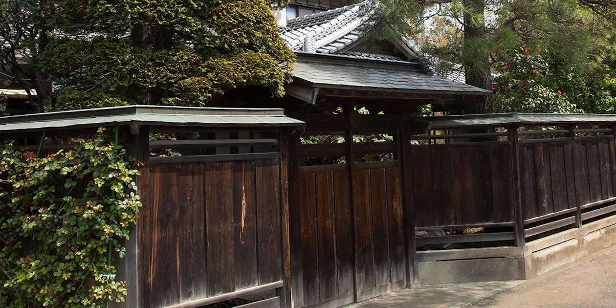 丹徳庭園 — 一休.comでこの宿を見る(広告)
