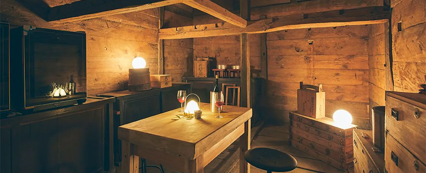 蔵のカラオケ・シアター体験