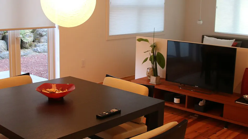 Guest House Paper Moon