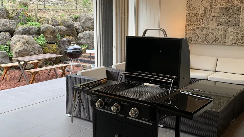 Guest House Paper Moon