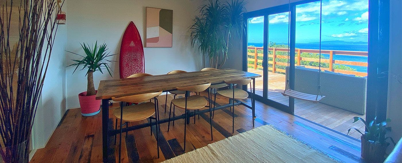 STRADDIE HOUSE