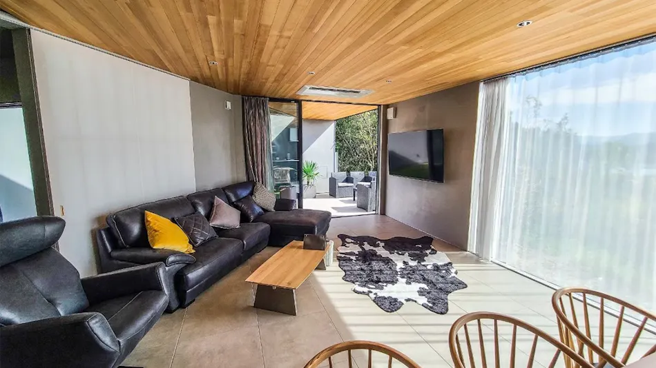 Designer’s Villa EDGE