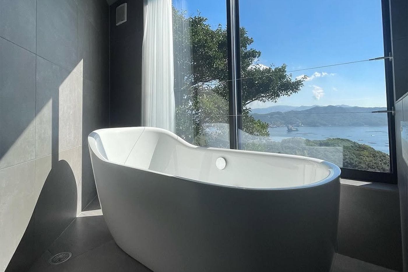 designer’s villa EDGE