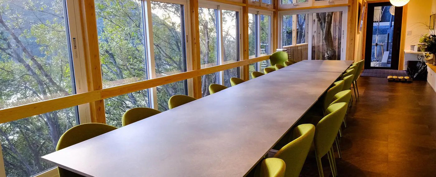 อาคารเลานจ์และแผนกต้อนรับ –turtle–