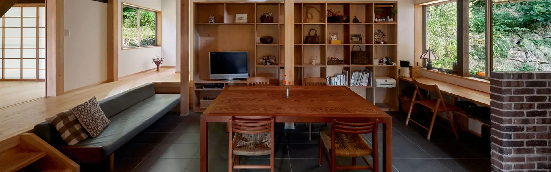 ダイニング・ラウンジ