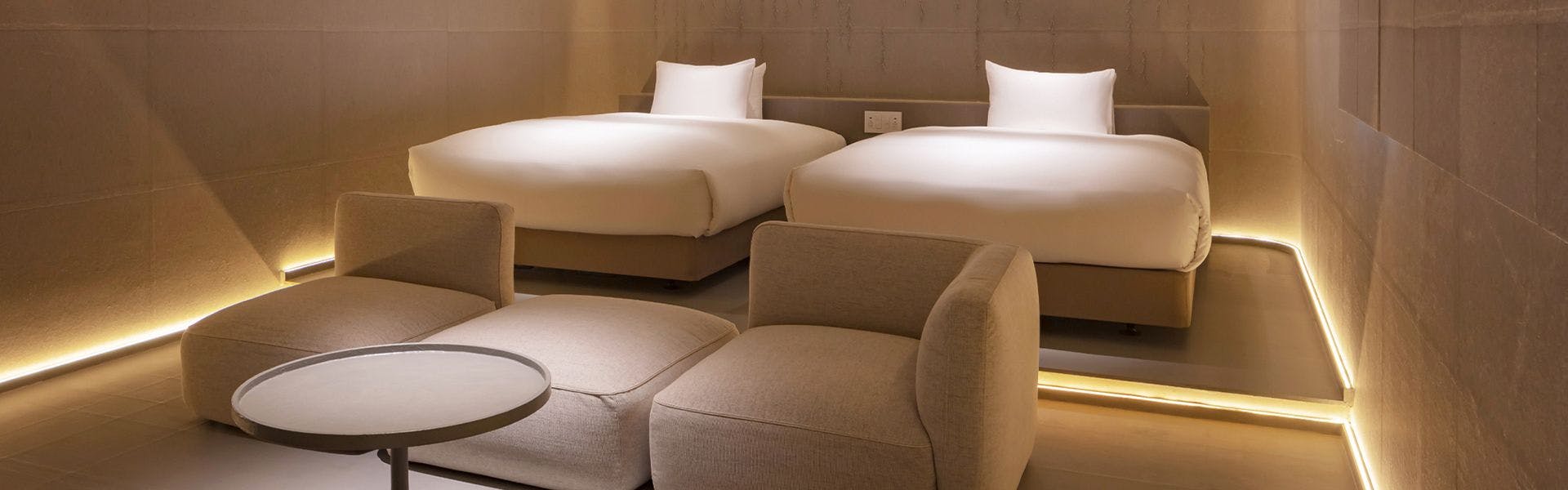 鈴 京都宮川筋 hitotose 穐 -Aki-