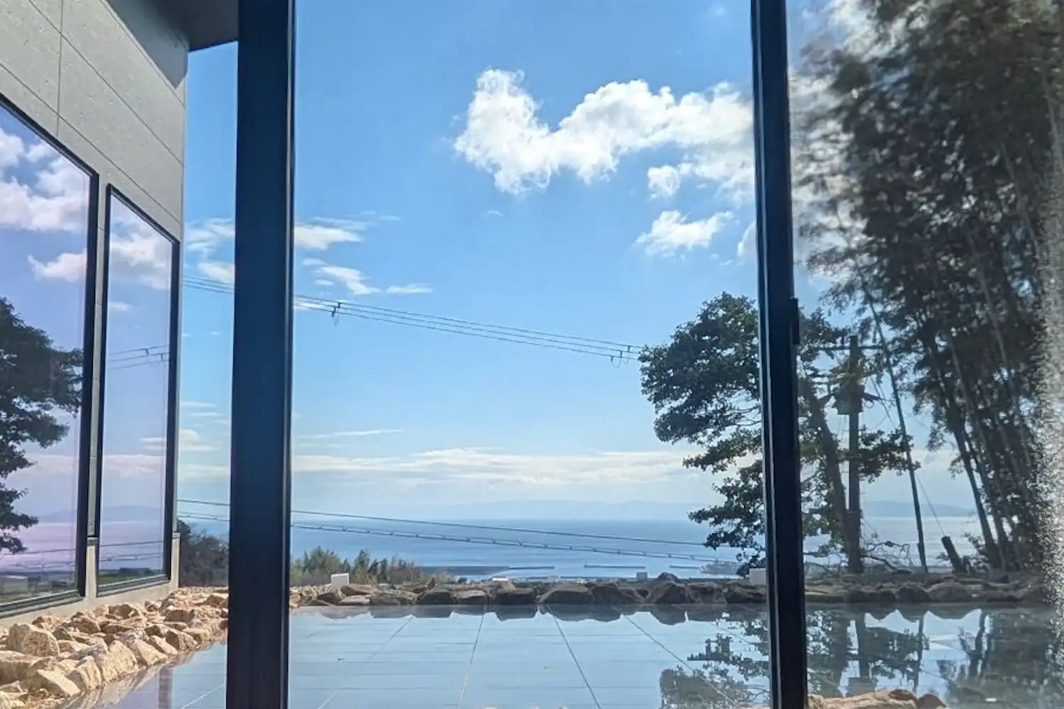 วิวจากหน้าต่าง