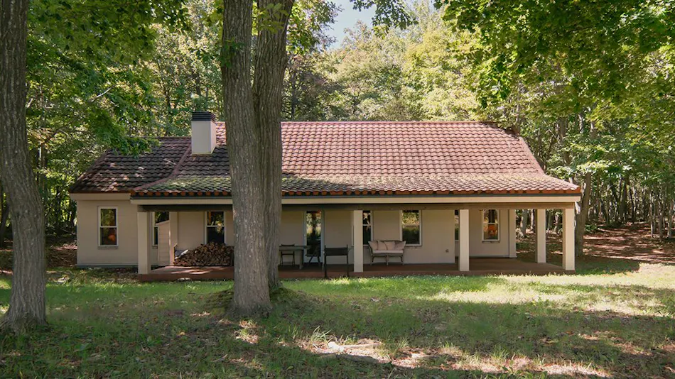La Bergerie: A Serene Villa Nestled in the Forests of Onuma and Mount Komagatake, Hakodate