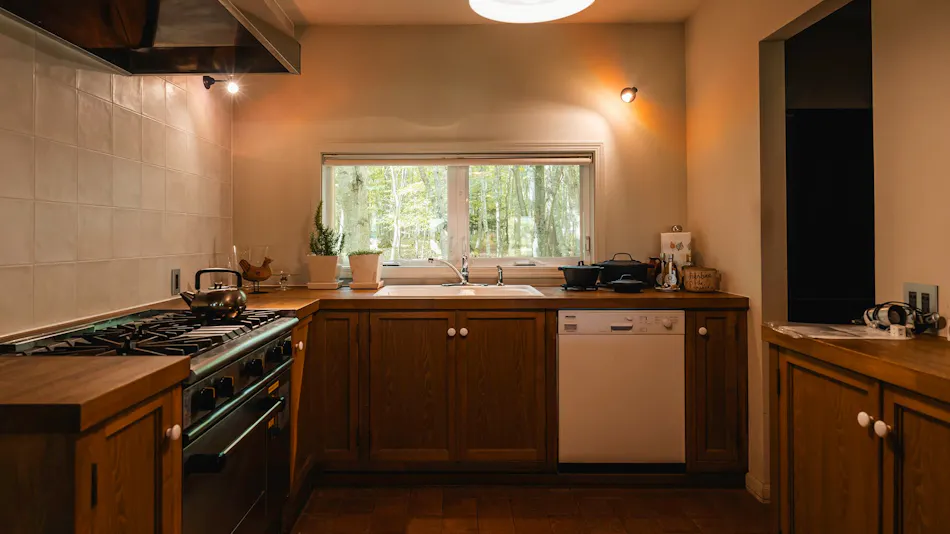 La Bergerie: A Serene Villa Nestled in the Forests of Onuma and Mount Komagatake, Hakodate