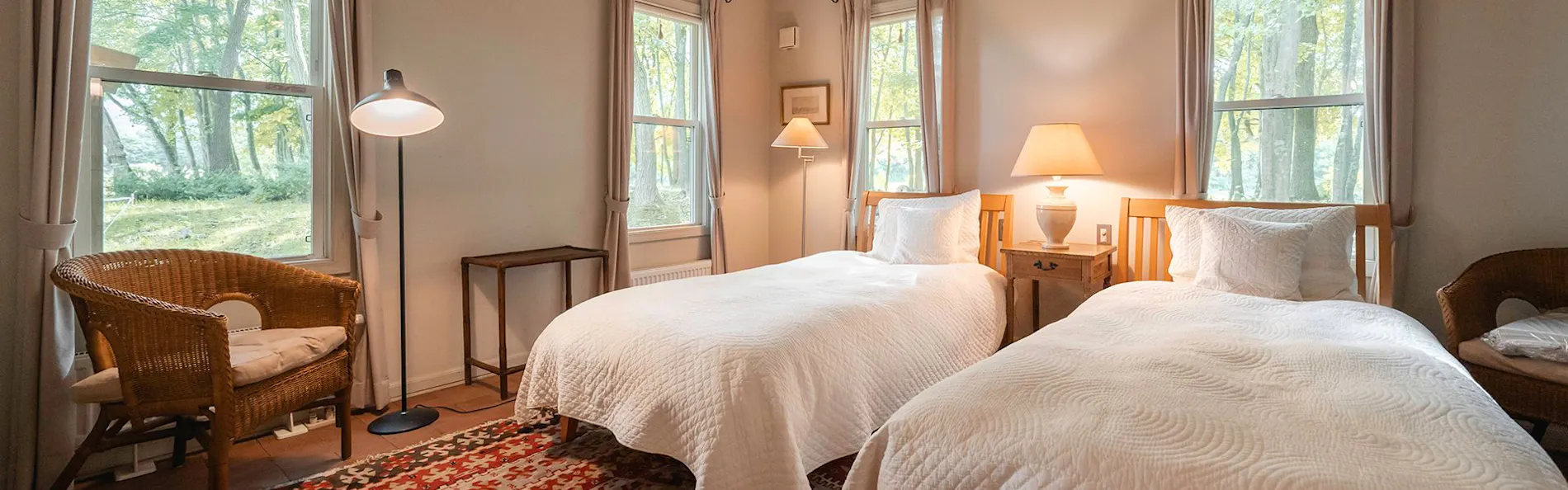 La Bergerie 函館大沼・駒ヶ岳の森に溶け込む静寂のヴィラ