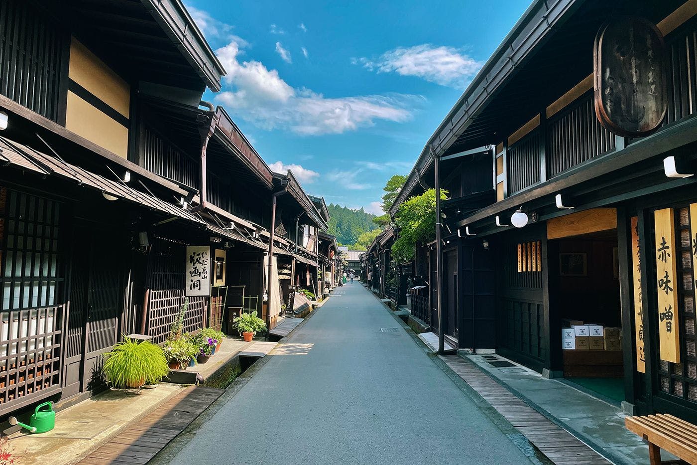 บริเวณใกล้เคียง