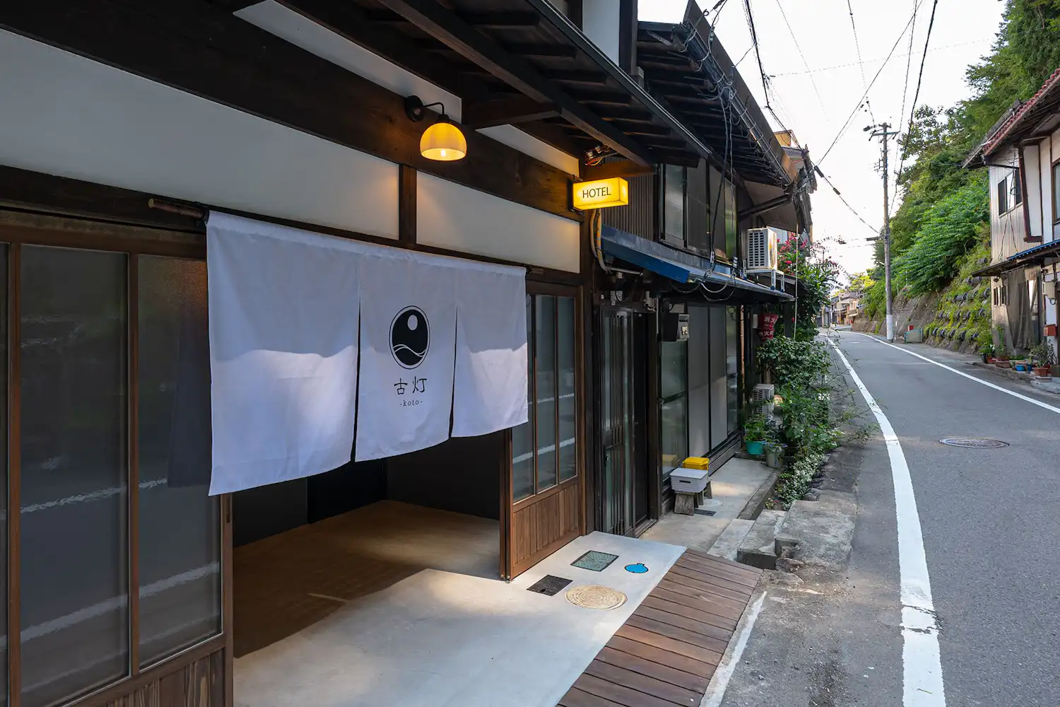 ภายนอกอาคาร