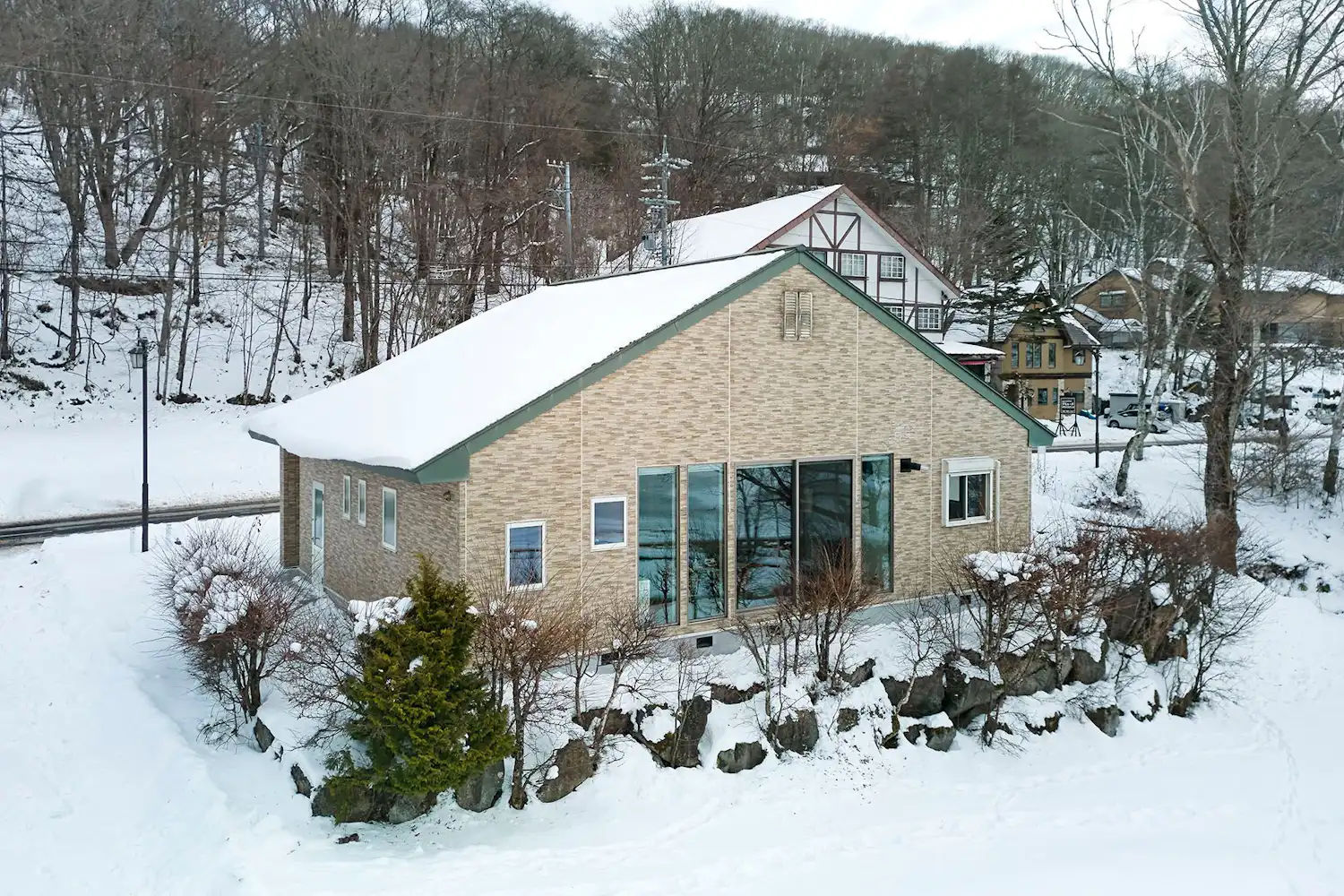 ภายนอกอาคาร