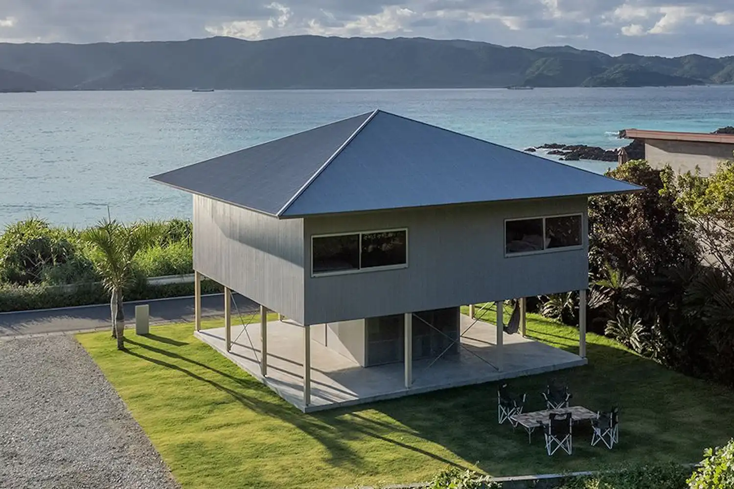 ภายนอกอาคาร