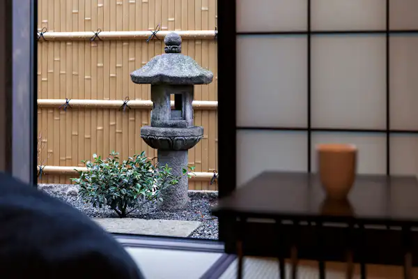 画像の内容がこちらに表示されていないため、翻訳できません。
画像(a_ss_04_20260323.jpg)をアップロードするか、画像内の日本語テキストを貼り付けてください。