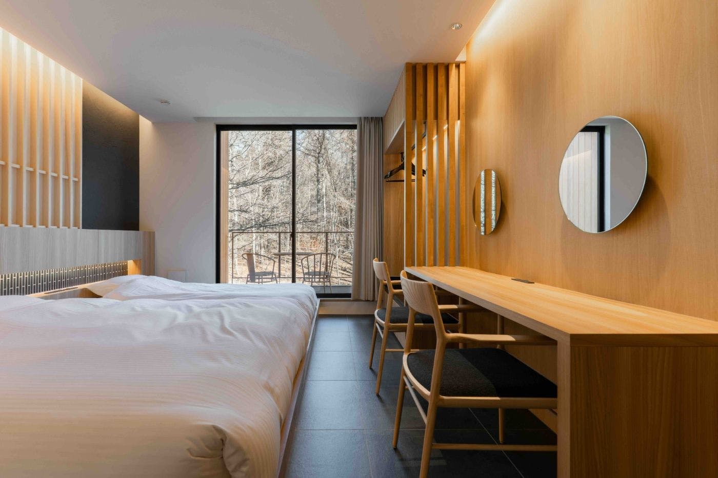 BEDROOM“KURO”