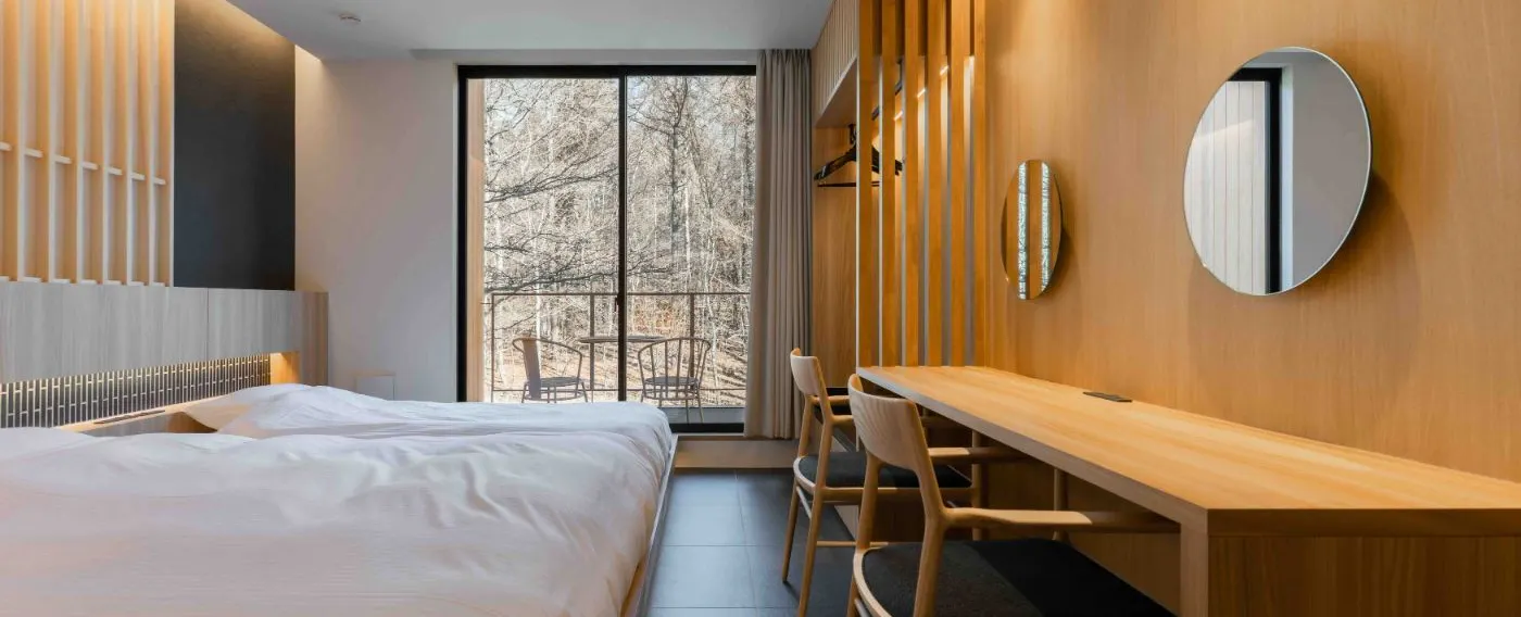 BEDROOM“KURO”