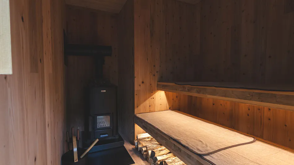 Earthboat Ueda Onsen