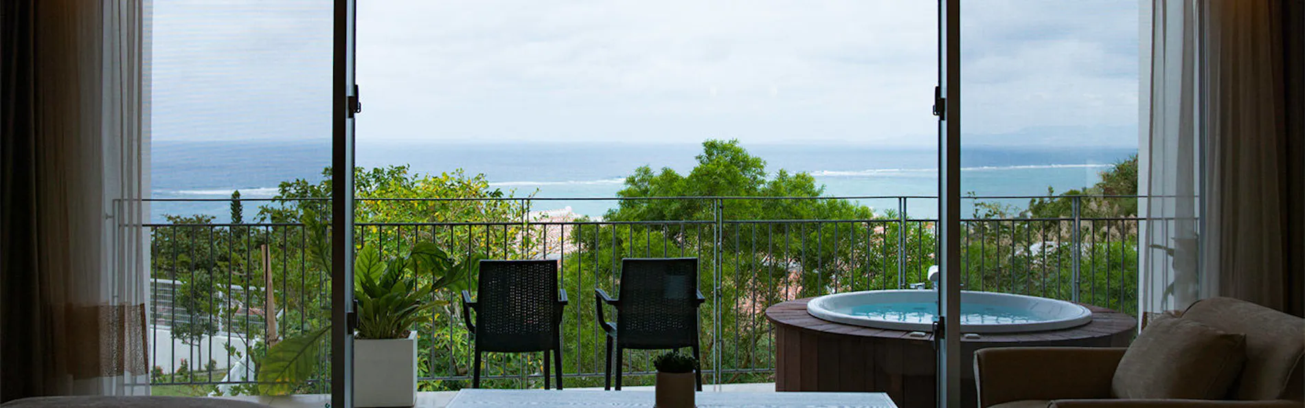 Condominium T-Room