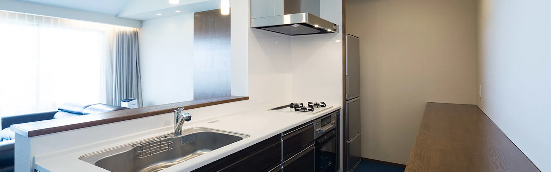 Condominium T-Room