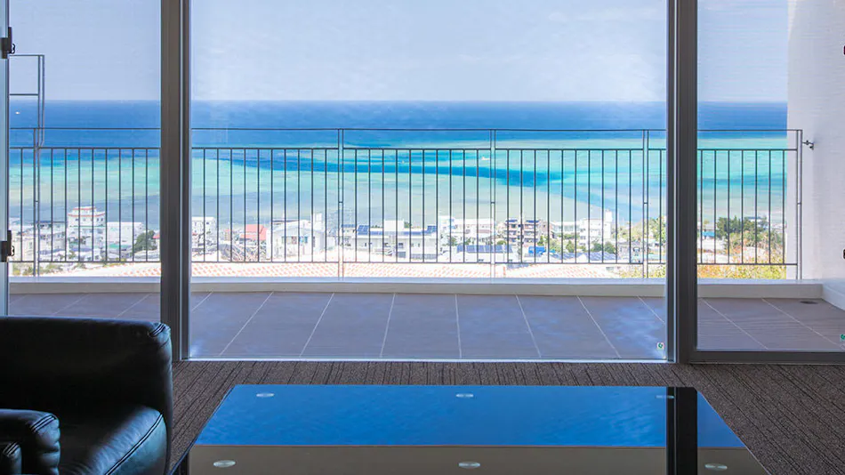 Condominium T-Room