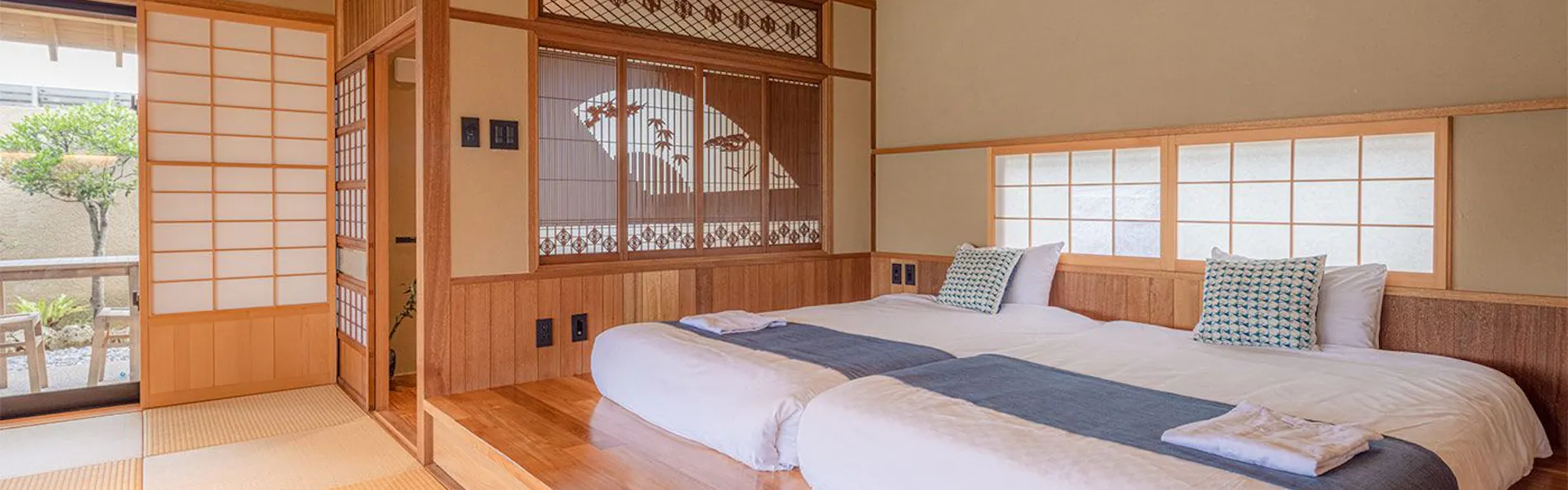 瀬底山水