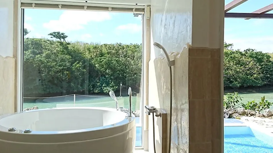 Lagoon Villa Ryusei