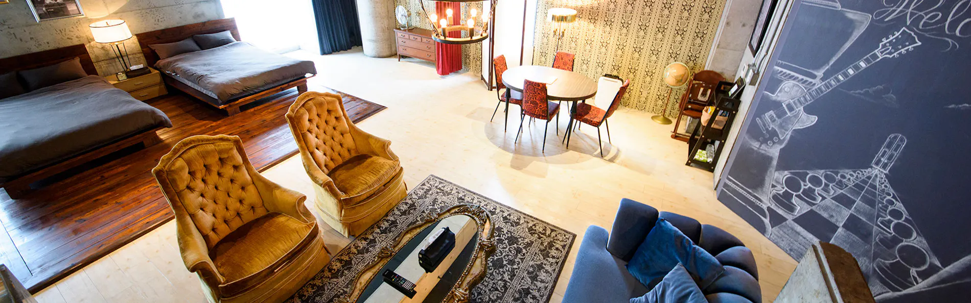 トリップショットホテルズ・レッド&ブラック