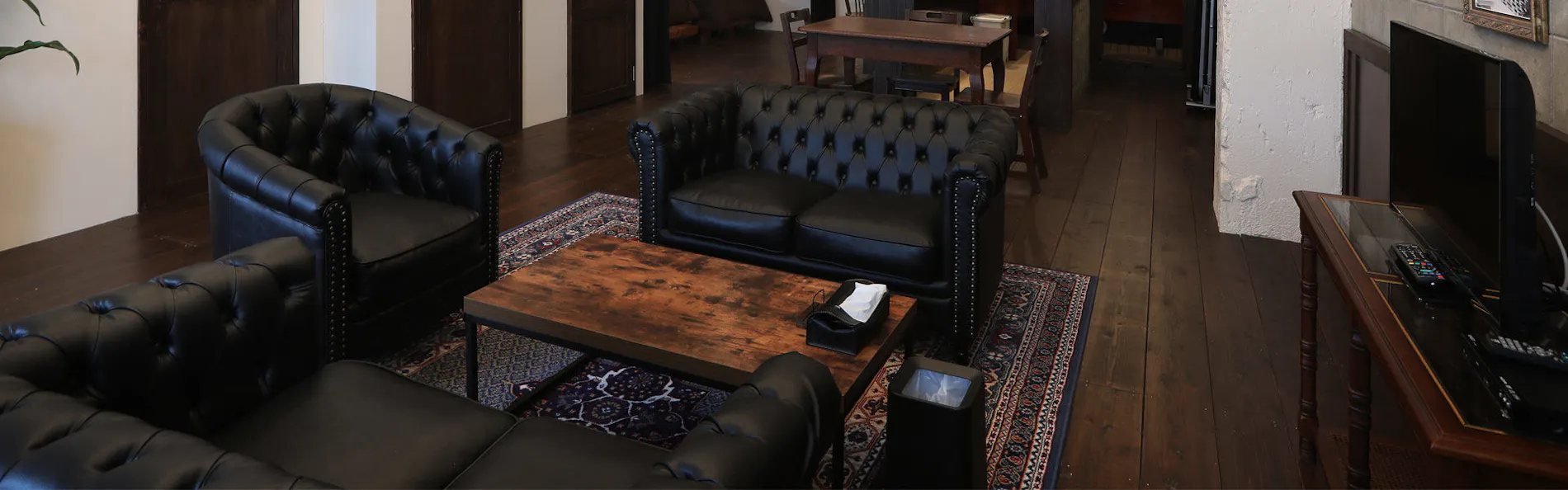 トリップショットホテルズ・レッド&ブラック