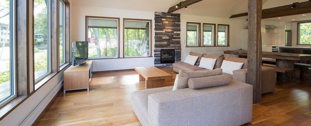 Kamar Tamu - Musim Panas