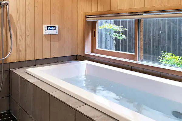 ห้องน้ำ