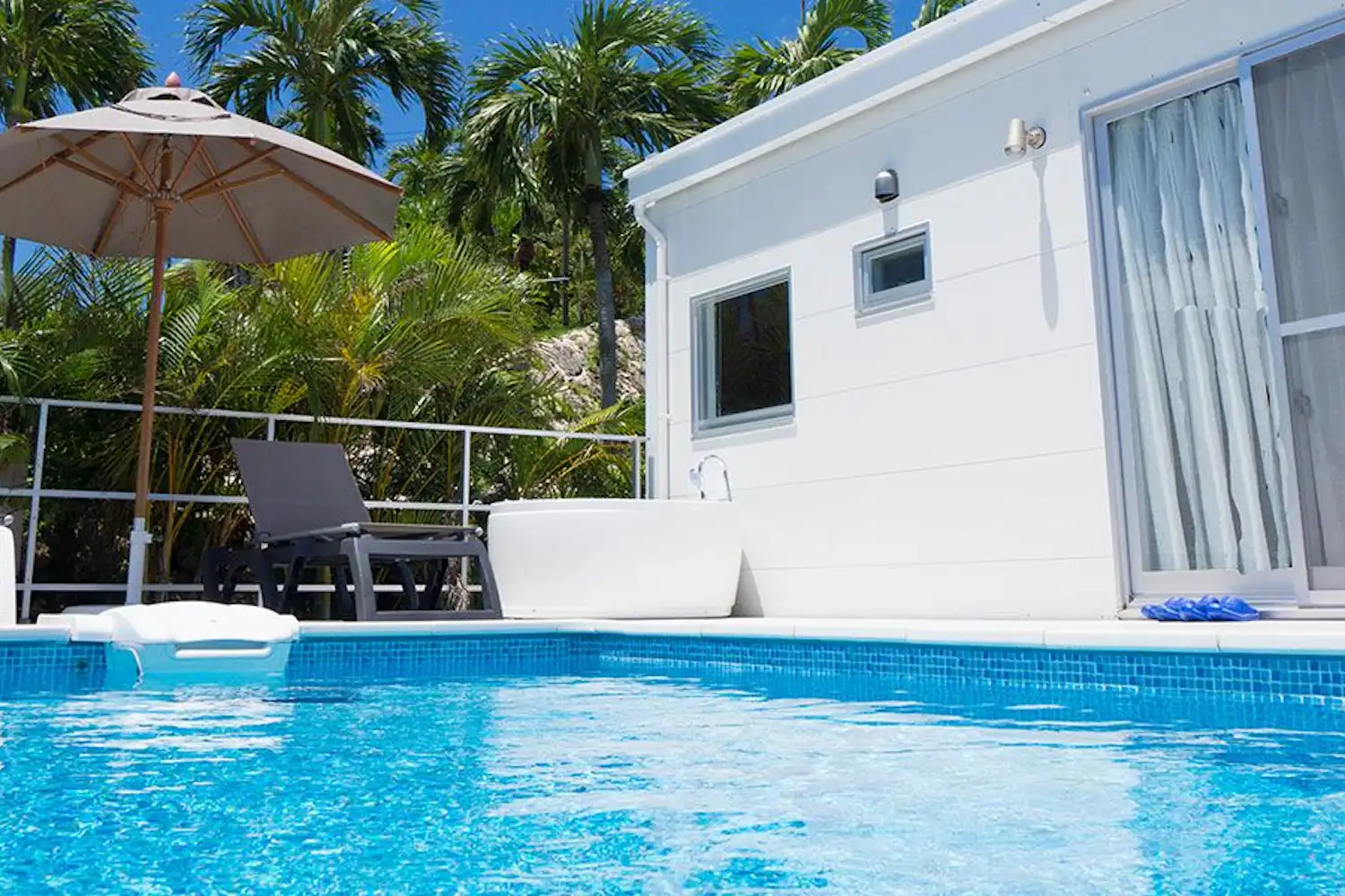 ภายนอกอาคาร