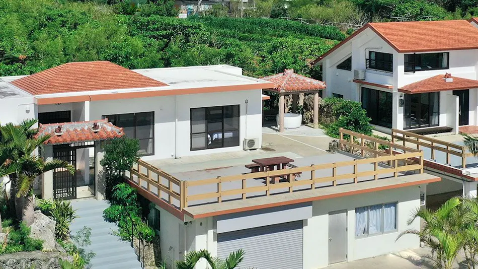 Crystal Villa IMGYA