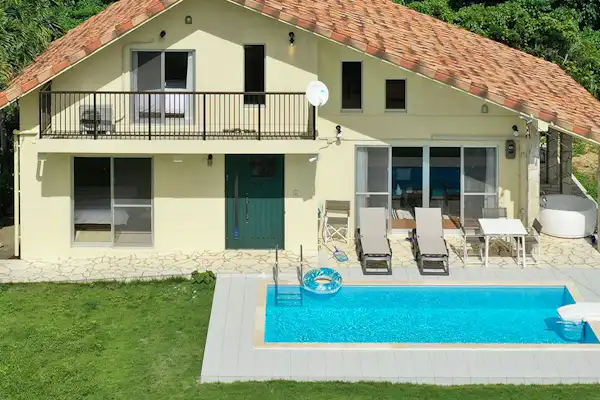 ภายนอกอาคาร