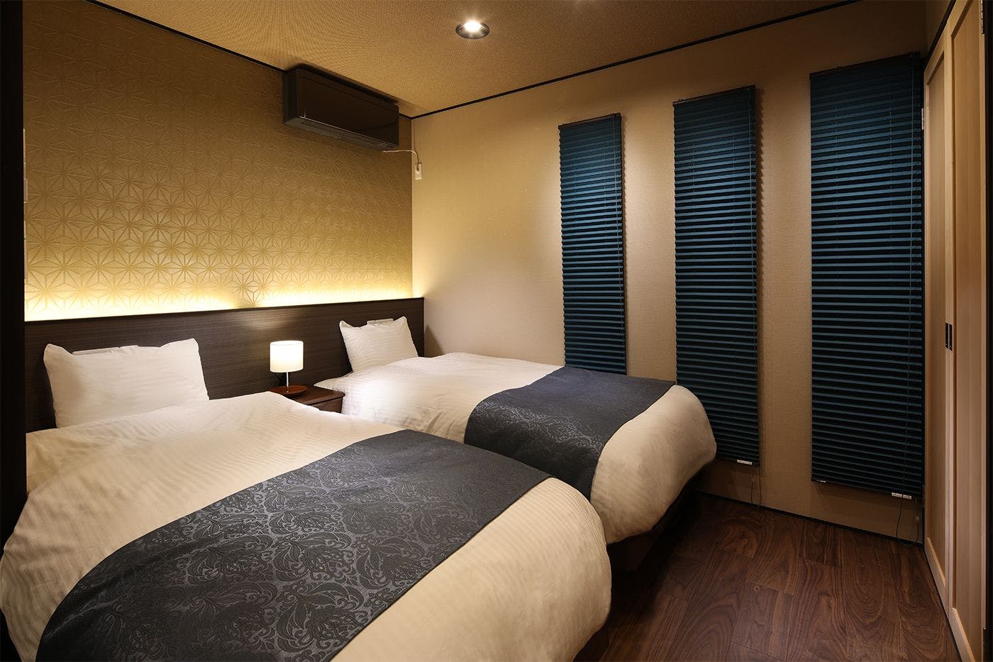 Kanade Kyoto-Hachijoguchi