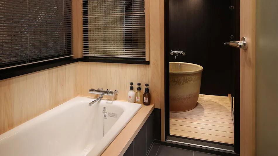 Kanade Kyoto-Hachijoguchi