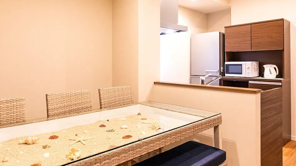 Lapan Mihama Residence Hotel