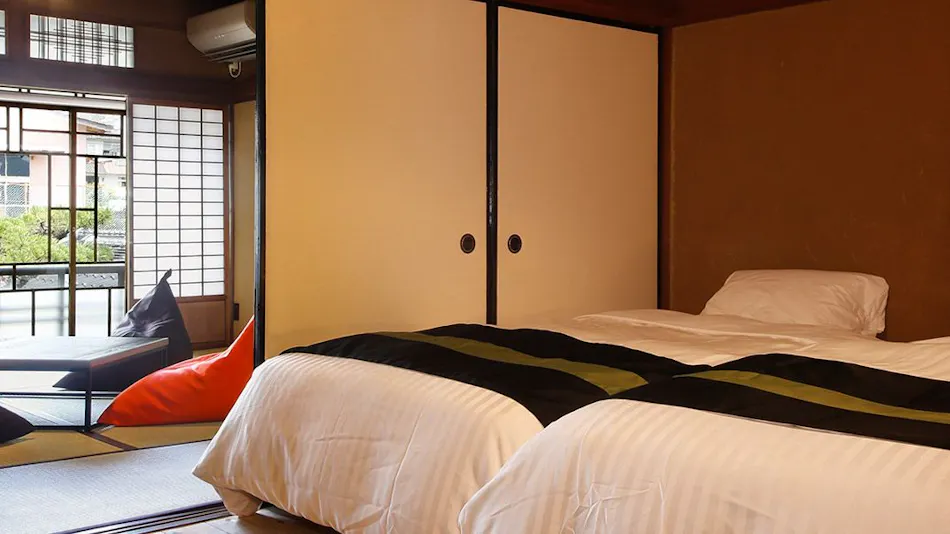 Yamasaki Ryokan Q Chumonmae-ya (Yamasaki Inn Q)