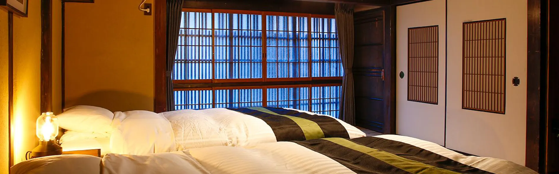 Yamasaki Ryokan Q 中門前屋(山崎旅館Q)