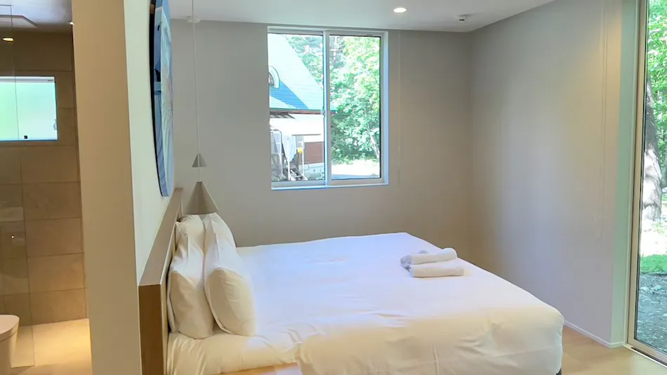 AHIRU RESORT