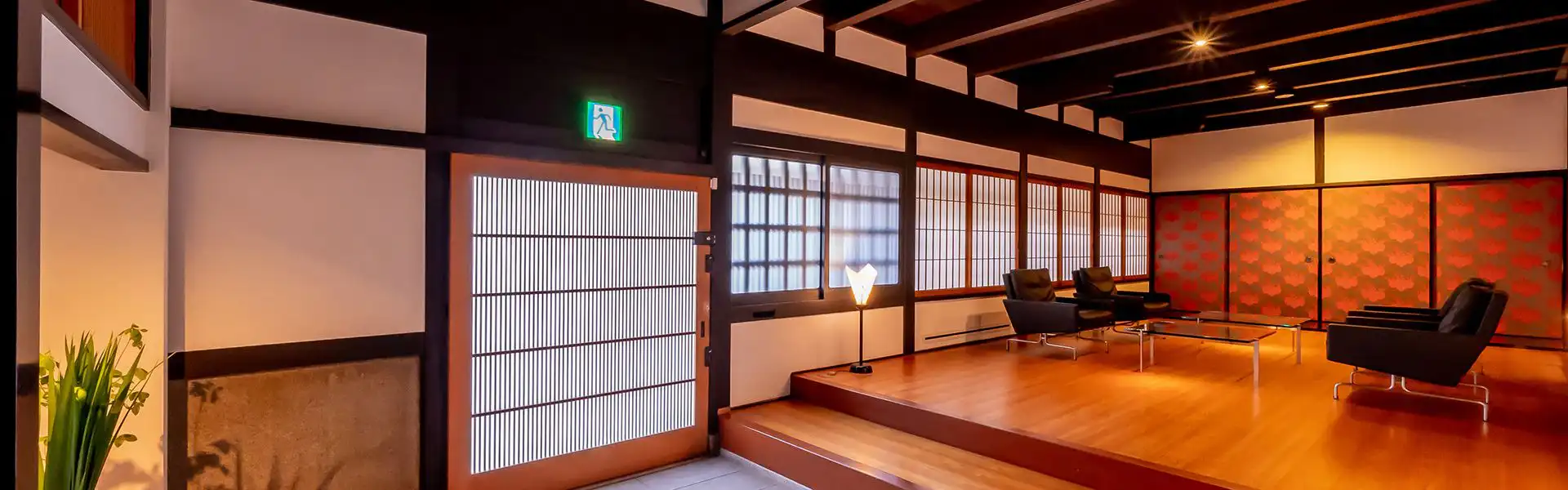 エントランス、ロビー