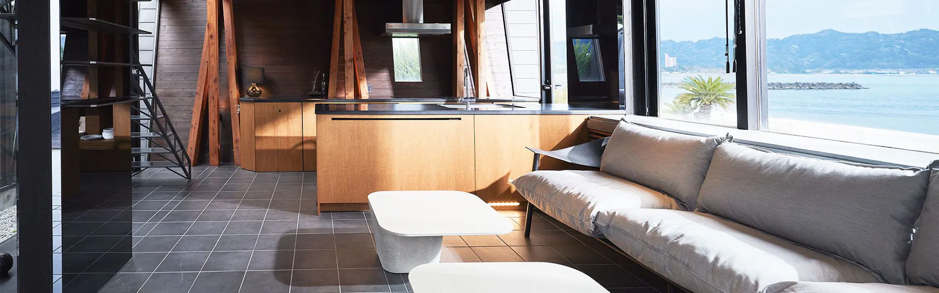 CAP MARTIN Funny house