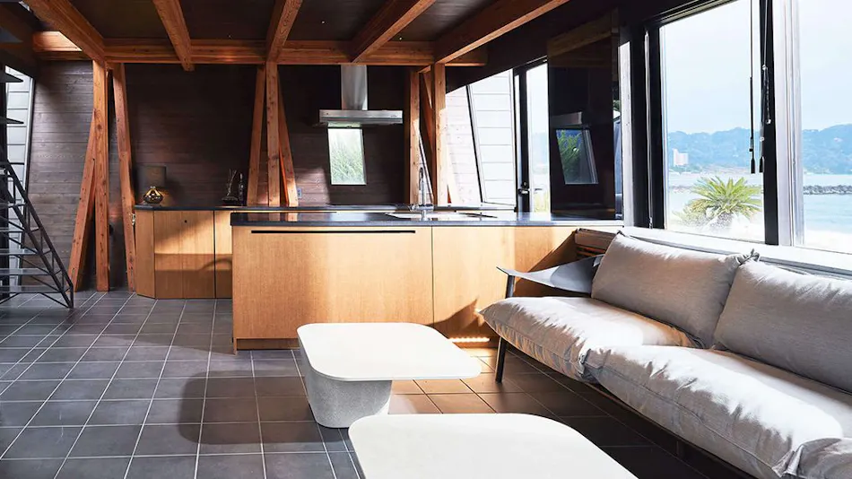 CAP MARTIN Funny House